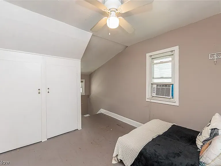 3801 Russell Ave — Photo 10