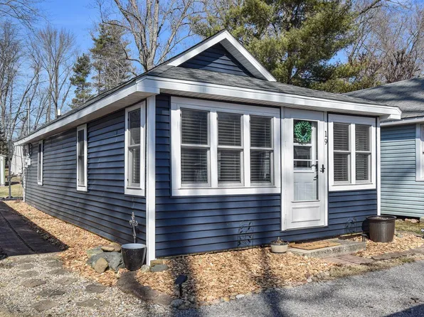 19 Ems W16c Ln, North Webster, IN 46555