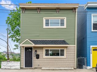 2041 Eggers St, Pittsburgh, PA 15212