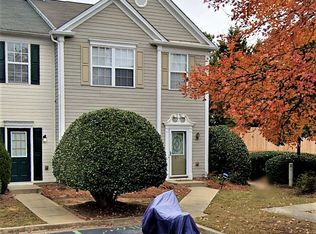 2711 Ashleigh Ln, Alpharetta, GA 30004