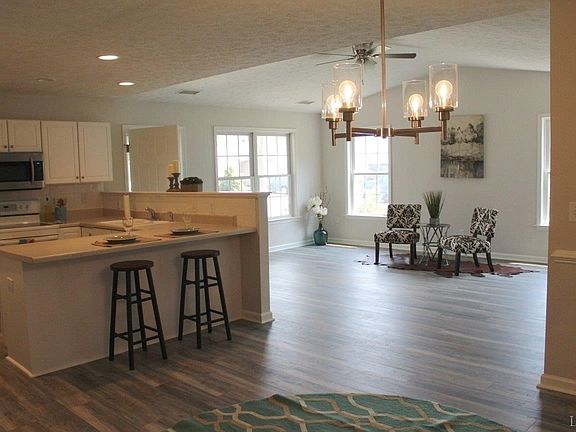 4th image of 1250 Jefferson Oaks Ct Unit 42