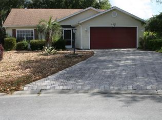 4421 Water Oak Bnd, Leesburg, FL 34748