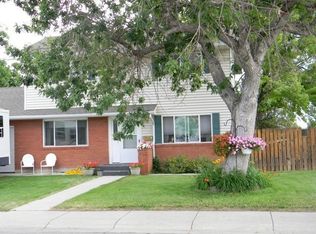 610 Cliff St, Lander, WY 82520