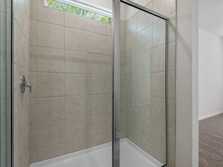 46 Poplar Dr — Photo 33