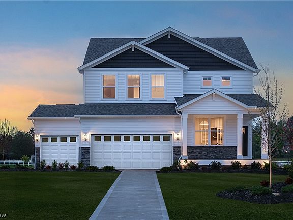 2nd image of 111 Country Meadow Ln
