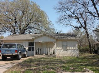 3812 Dawn Dr, North Richland Hills, TX 76180