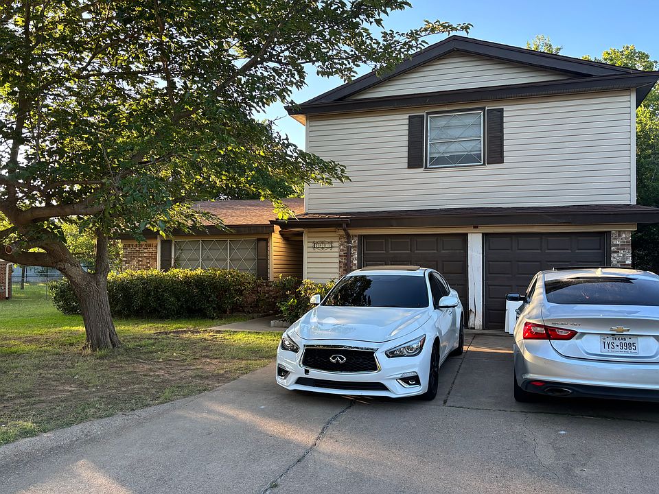 1st image of 2401 SE 10th St
