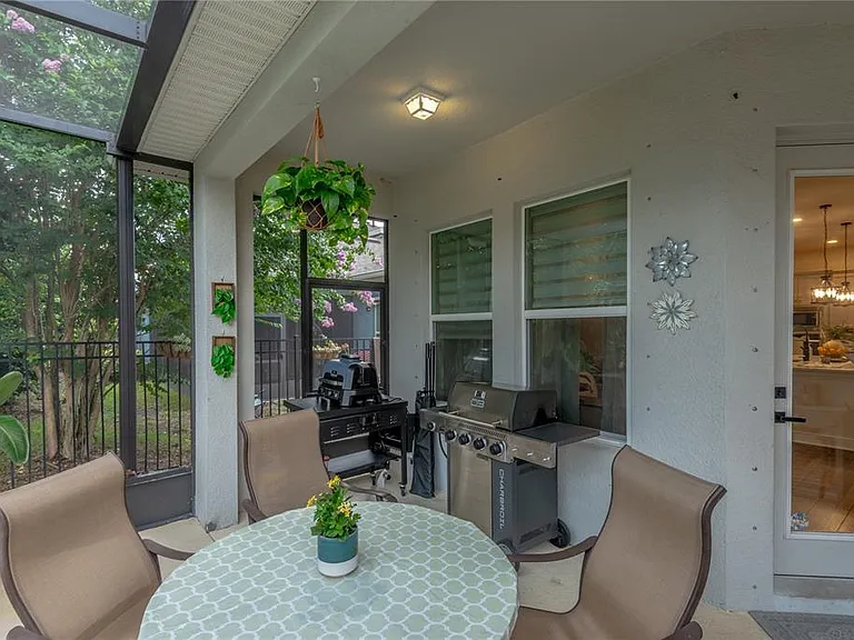 16459 Courtyard Loop — Photo 42