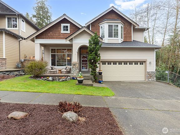 2nd image of 115 170th Street SE