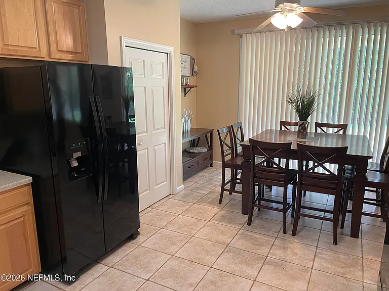 2543 Willow Creek Dr — Photo 15