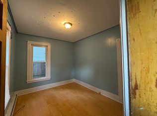 30 Williams St #1, Southbridge, MA 01550