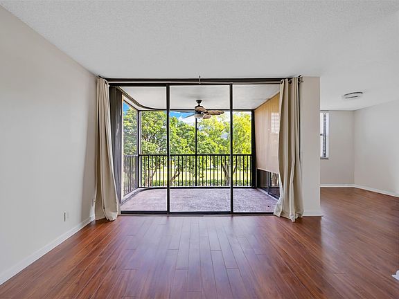 5th image of 105 Lake Emerald Drive #411