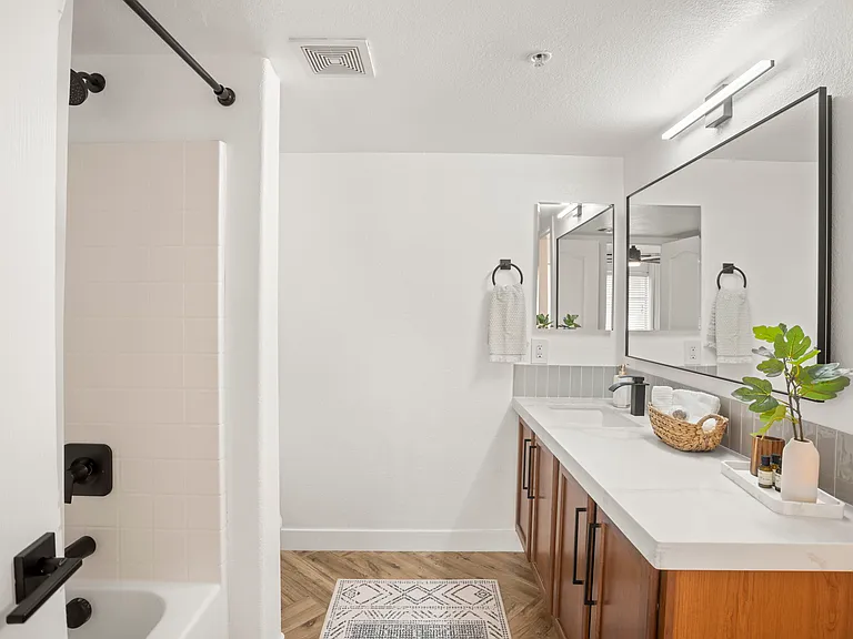 16825 N 14th St #73 — Photo 18