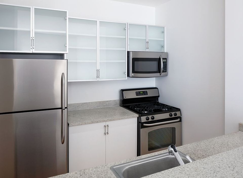 1st image of 37 Wall St APT 14A