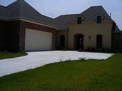 2nd image of 14690 Wisteria Lakes Dr