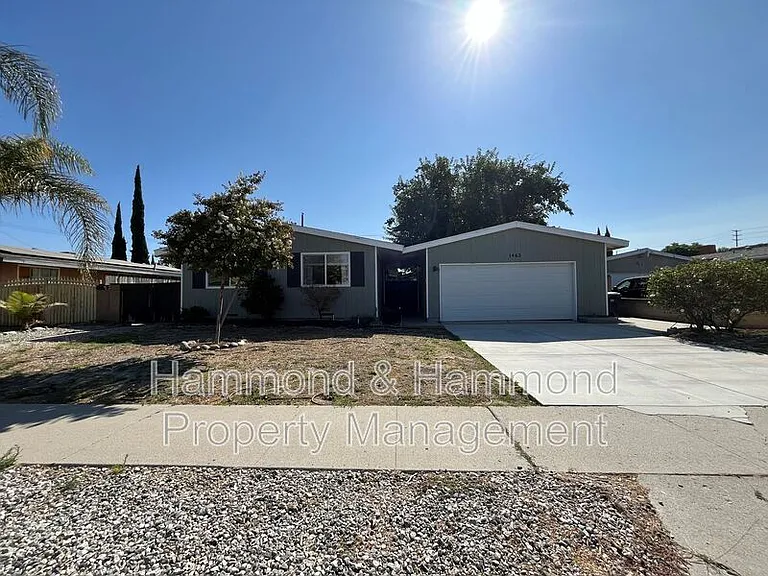1462 4th St — Photo 1