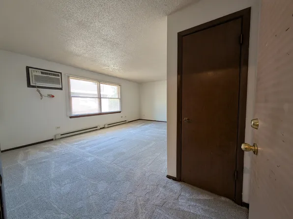 504 Kungs Way Unit 5, Joliet, IL 60435