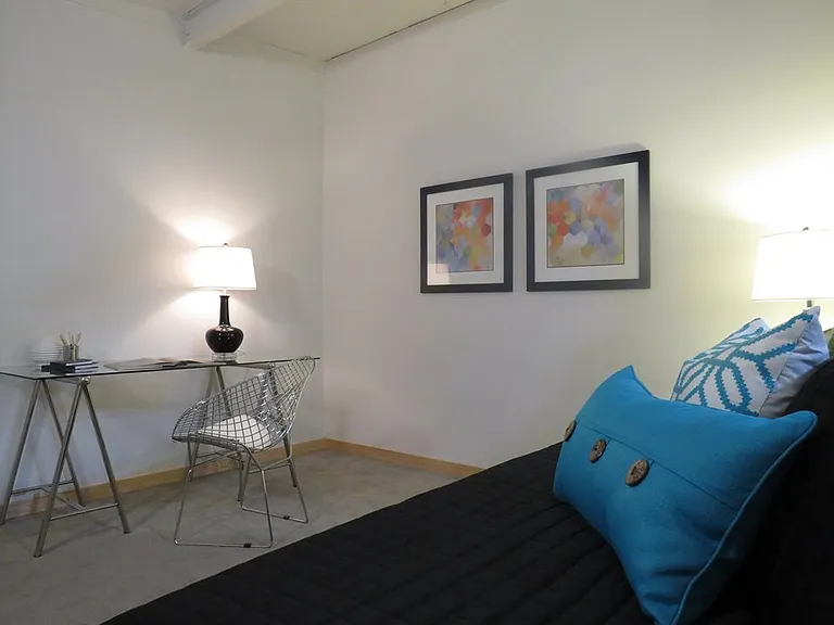 427 E Gorham St — Photo 20