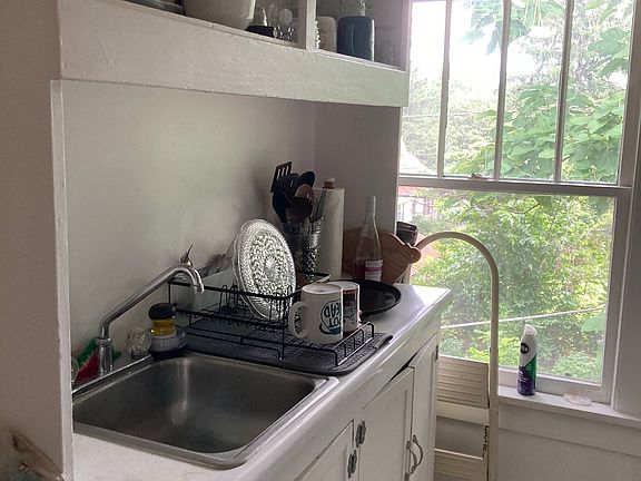 2nd image of 4345 Wyoming St #2B