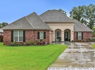 41383 Sapphire Ave, Gonzales, LA 70737