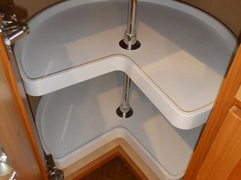 1 Bed/1 Bath Duplex Unit in Fantastic Westside Bend Location - Knoll Ave — Photo 4