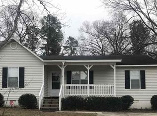 121 Katz Ln, Angier, NC 27501