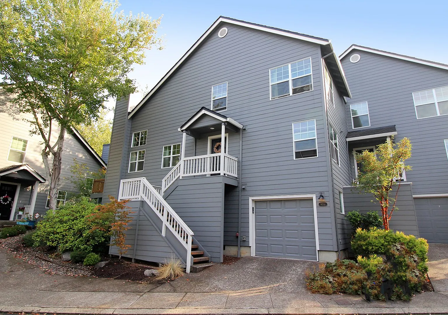 Contemporary NW Portland Heights Home — Photo 1