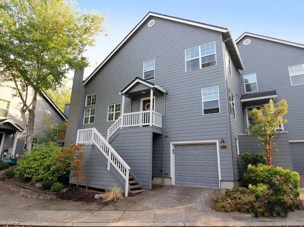 9711 NW Miller Hill Dr, Portland, OR 97229
