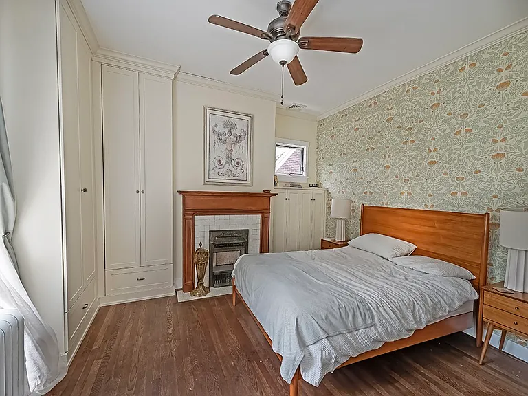 6051 Grafton St — Photo 12