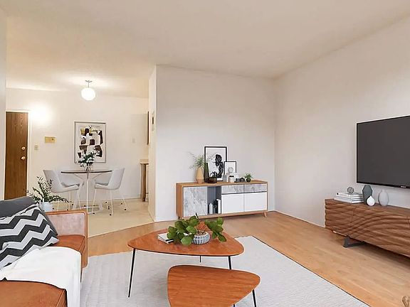 2nd image of 4503 45th Ave #302