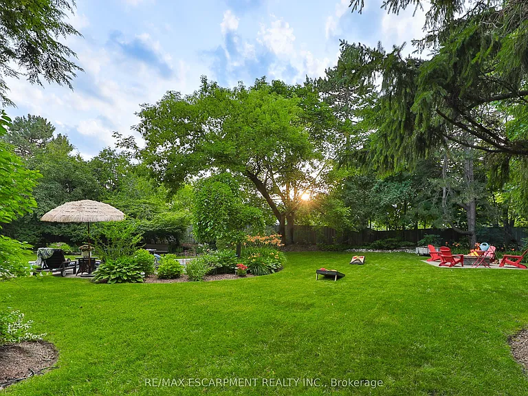 3555 Kingbird Ct — Photo 48