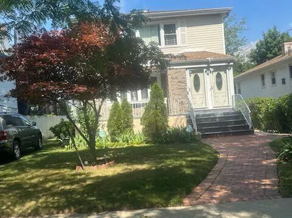 1455 Granada Place, Far Rockaway, NY 11691