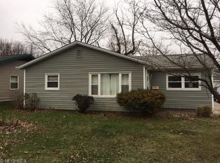 2222 Cathy Dr NE, Canton, OH 44705