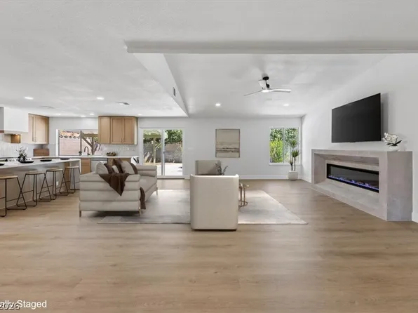 3706 Crestview Dr, Las Vegas, NV 89120