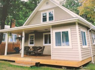 14 Court Ave, Greenwood Lake, NY 10925