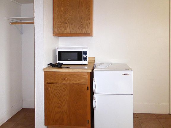 4th image of 6690 Fields Landing Dr #5