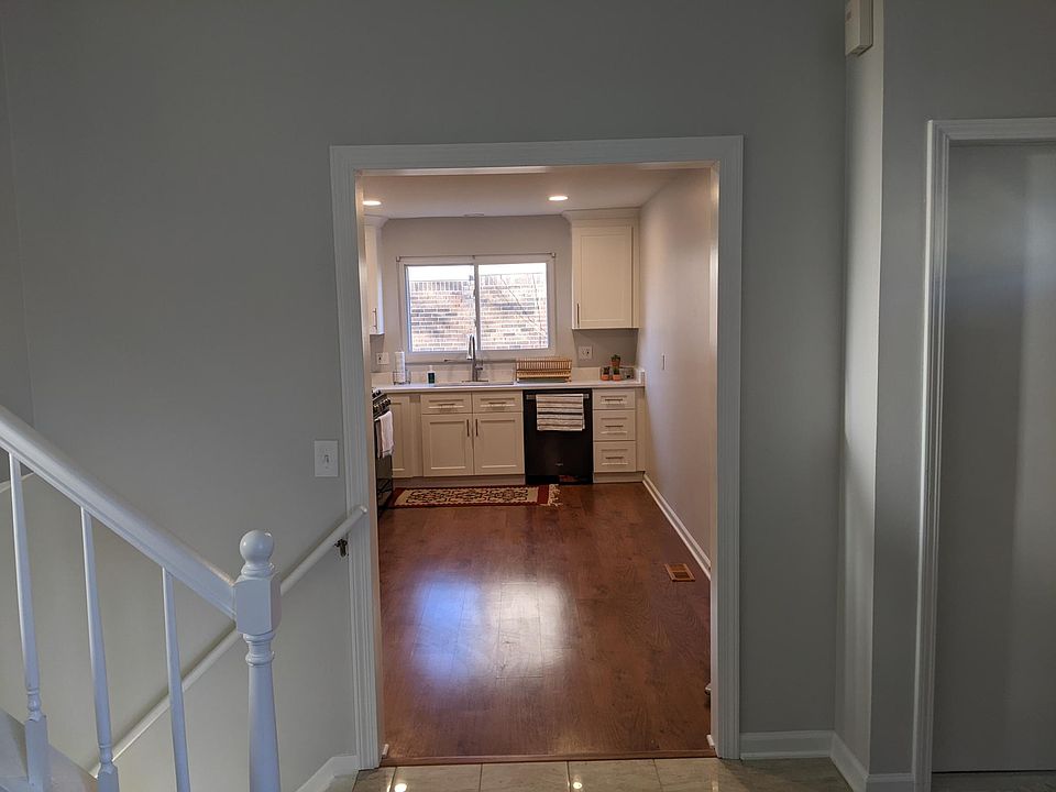 1996 S Cavalier Dr, Canton, MI 48188 Zillow