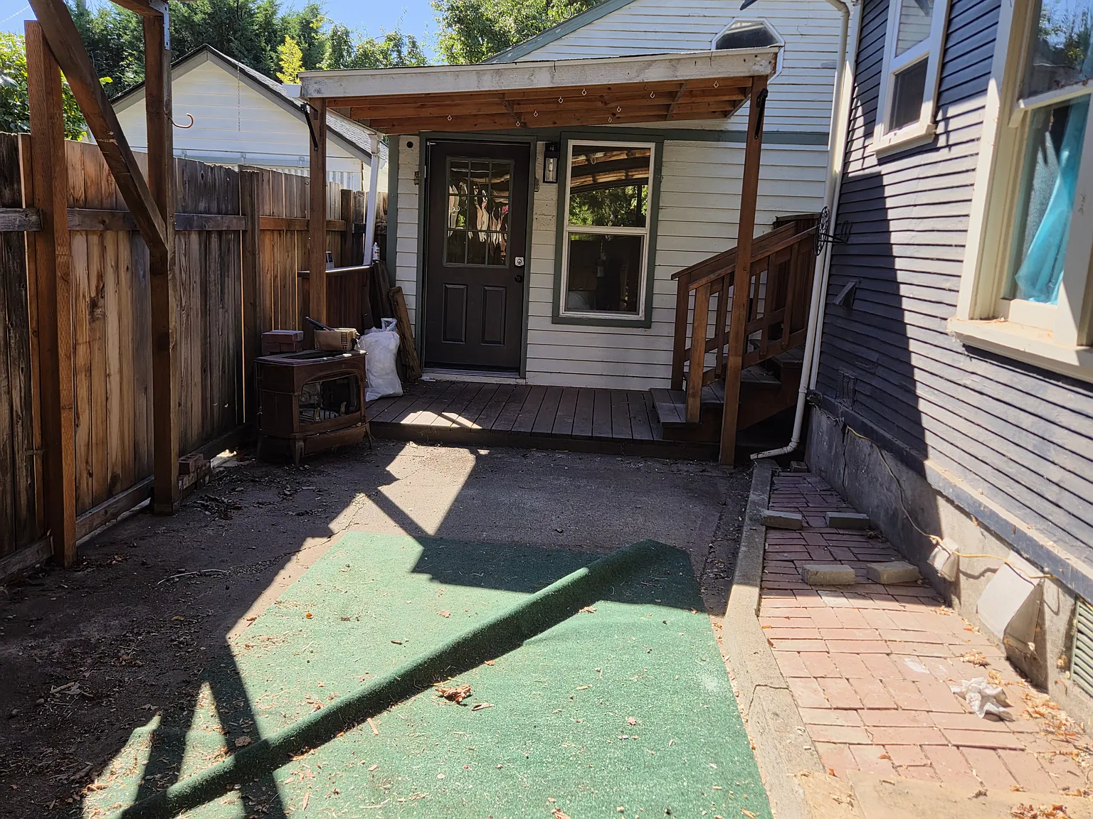 1 bed, 500 sqft, $1,100 — Photo 3