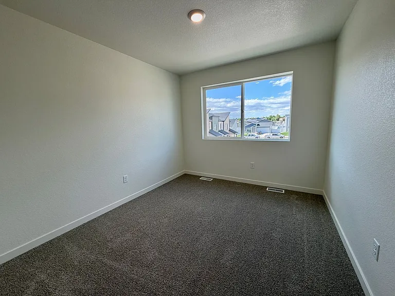 3932 Pinnacles Ct — Photo 22