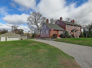 48 Farm St, North Smithfield, RI 02896