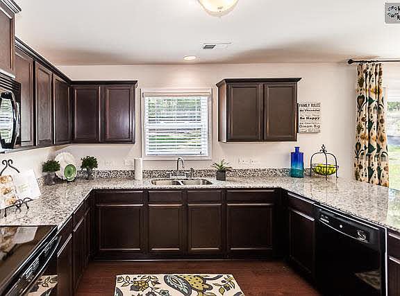 5th image of 164 Allans Mill Dr