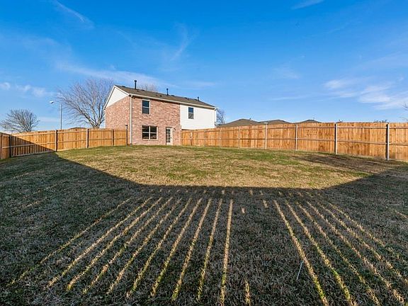 2nd image of 600 Stellaway Dr