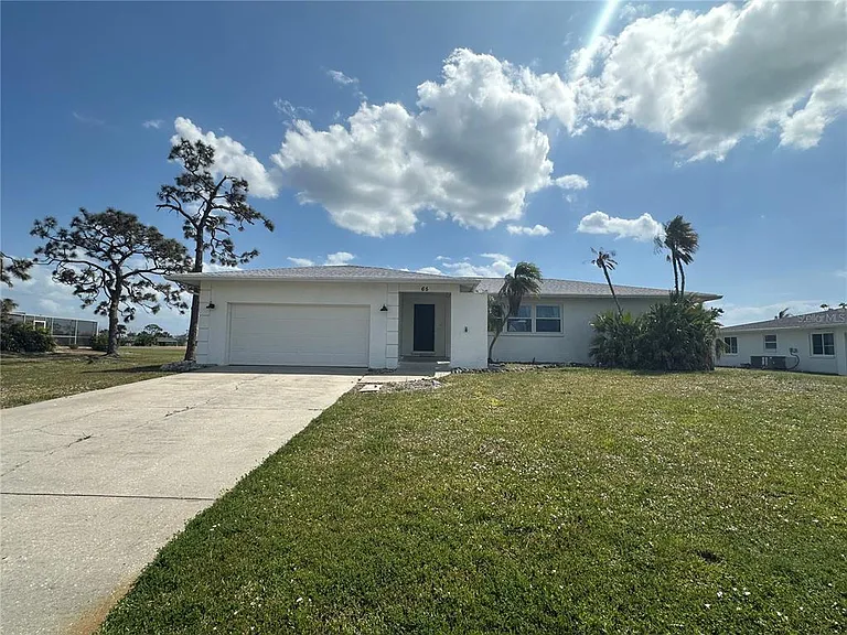 65 Oakland Hills Pl — Photo 1
