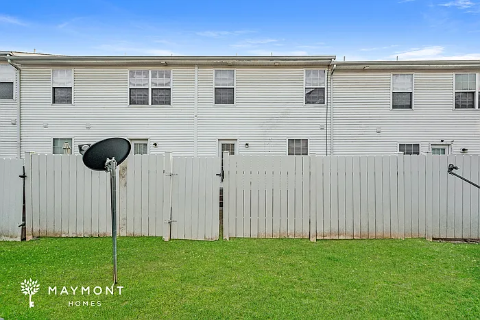 410 Wichita Dr — Photo 14