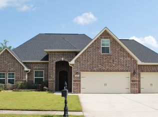 3000 Rue Dominique, Diberville, MS 39540