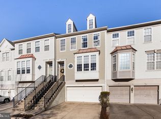 19 Honey Locust Ct, Lafayette Hill, PA 19444
