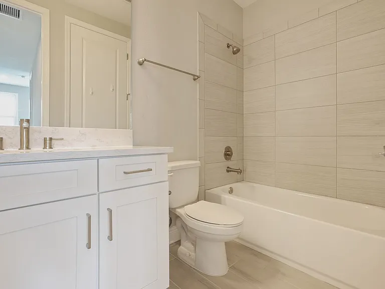 6133 Lungo Lago Dr — Photo 35