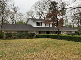 101 Ridgewood Rd, Conroe, TX 77304