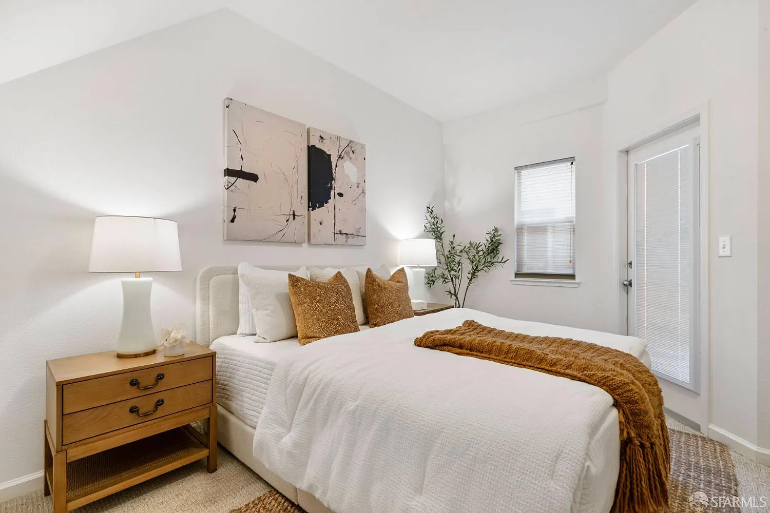 17 Jennifer Pl - Photo 3