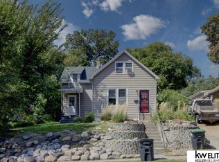 830 S 50th St, Omaha, NE 68106